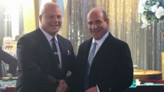 /shows/vegas/episodes/Two Of A Kind