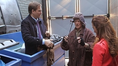 /shows/ncis/episodes/Canary