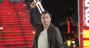 30 Kinds Of People You Encounter At Family Holiday Parties