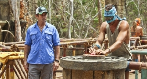 30 Kinds Of People You Encounter At Family Holiday Parties